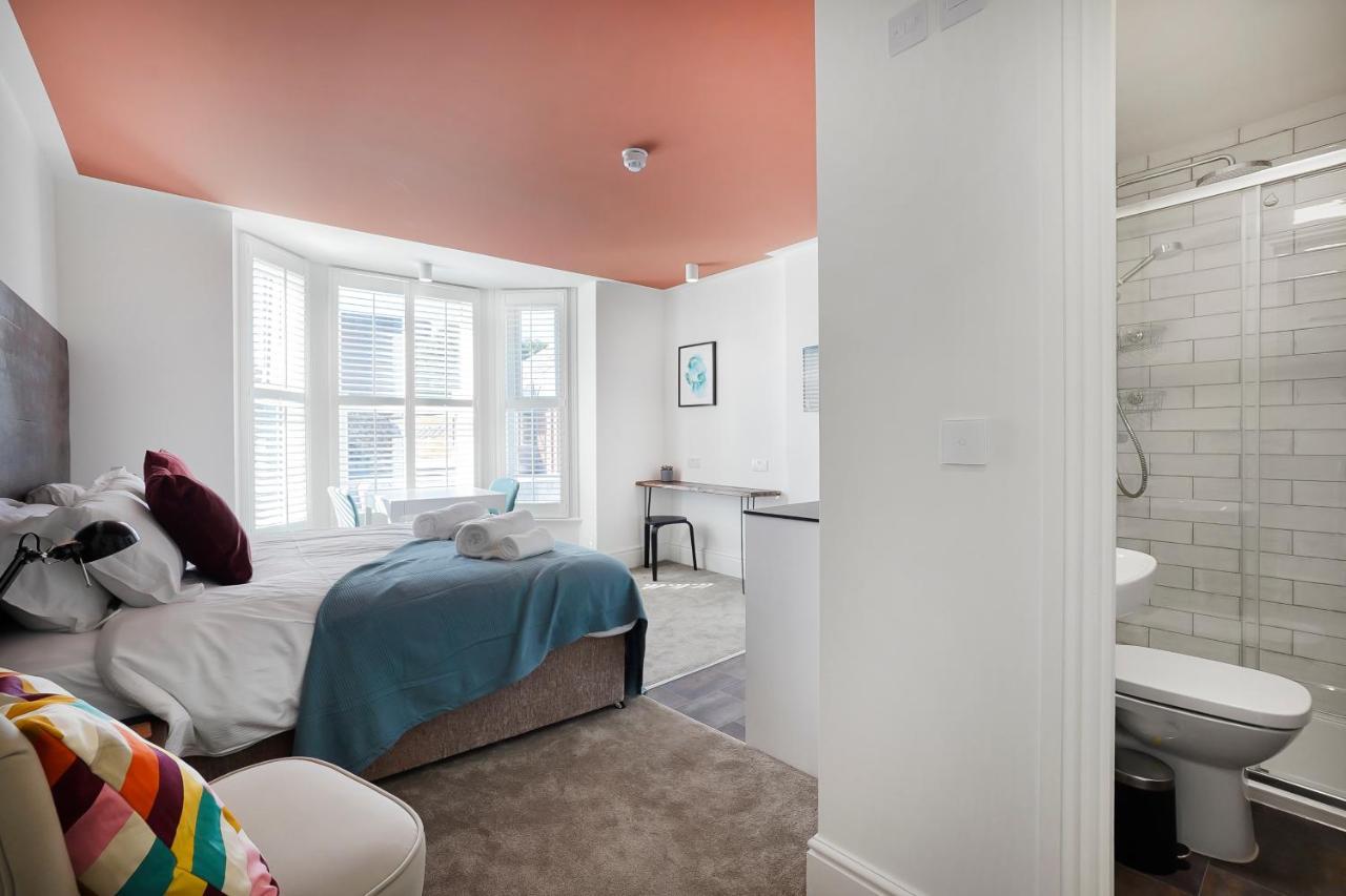 Stylish Eco Aparthotel In Folkestone Ngoại thất bức ảnh