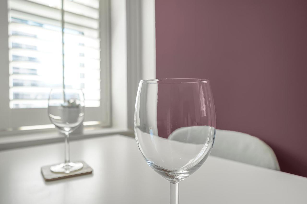 Stylish Eco Aparthotel In Folkestone Ngoại thất bức ảnh